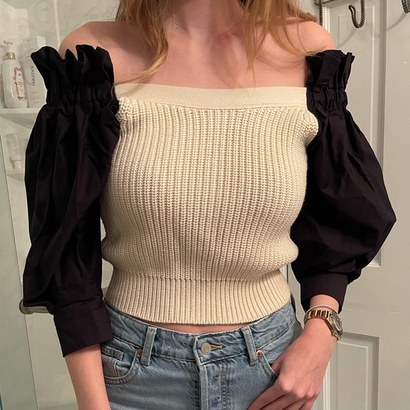 Zara Off the Shoulder Top - Picture 2 of 6
